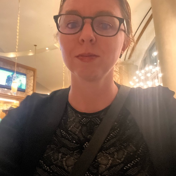 Meet your Posher, Hannah - Picture 8 of 14